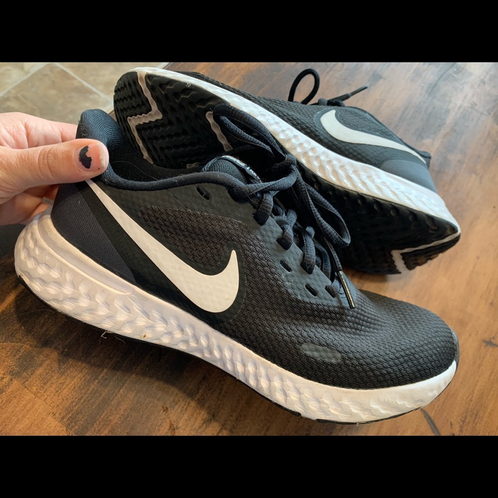 Nike shoes